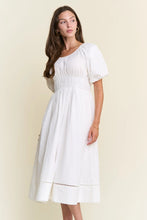 Load image into Gallery viewer, J.NNA - Bubble Sleeve Midi Dress