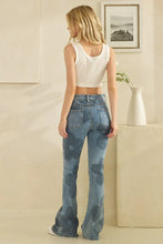 Load image into Gallery viewer, Oli & Hali - 2 WASHED FLORAL BOOT CUT JEANS