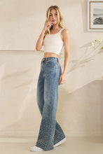 Load image into Gallery viewer, Oli & Hali - WASHED EMBELLISHED DENIM STRAIGHT JEANS