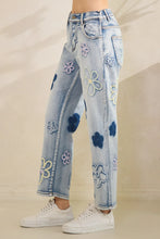 Load image into Gallery viewer, Oli & Hali - WASHED STRETCH FLORAL EMBROIDERY DENIM PANTS