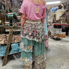 Load image into Gallery viewer, A Rare Bird - Tea Party Pant