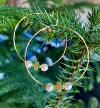 Load image into Gallery viewer, A Prayer For You Pearl Earrings