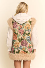 Load image into Gallery viewer, Davi &amp; DaniJACQUARD BODICE FAUX FUR SEAM DETAIL VEST -
