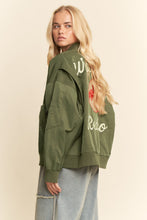 Load image into Gallery viewer, Davi &amp; Dani - WEST COAST RODEO EMBROIDERED BOMBER JACKET GREEN

