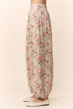 Load image into Gallery viewer, Davi &amp; Dani - ROSE EMBROIDEREDBALLOON PANTS SHIP 07/31/2026
