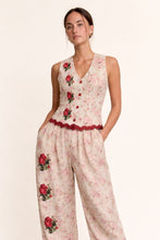 Load image into Gallery viewer, Davi &amp; Dani - EMBROIDERY PATCHWORK VEST
