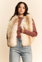 Load image into Gallery viewer, Davi &amp; Dani - FAUX FUR LAYERED VEST
