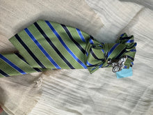 Load image into Gallery viewer, Hand Tie Neck Tie
