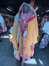 Load image into Gallery viewer, Indi And Sai - Hoodie Kantha Long Duster
