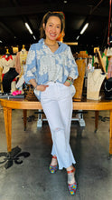 Load image into Gallery viewer, Mellie Flowy Collared Top  Floral Print
