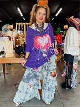 Load image into Gallery viewer, A Rare Bird - Love Tee

