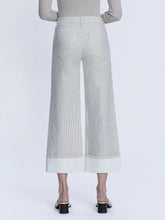 Load image into Gallery viewer, Stripe Print Cuffed Crop Wide Jeans

