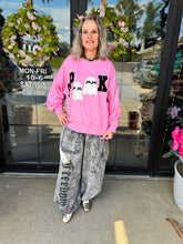 Load image into Gallery viewer, Spooky with BOO contrast patch detail sweatshirt
