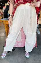 Load image into Gallery viewer, Ivory Linen Harem Pants
