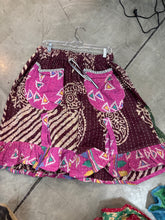 Load image into Gallery viewer, HCWL - Yoyo Slit Ruffle Shorts
