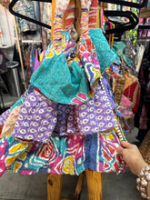 Load image into Gallery viewer, Indi &amp; Sai - Ruffle Kantha Bag
