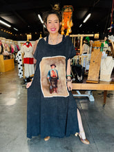 Load image into Gallery viewer, I Love Linen - Tee Dress With "Billy The Kid "
