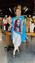 Load image into Gallery viewer, Mona Lisa Poncho
