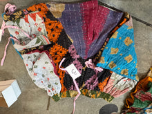 Load image into Gallery viewer, HCWL - Daisy Cargo Shorts
