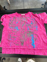 Load image into Gallery viewer, I Love Linen - Graffitti  Tee

