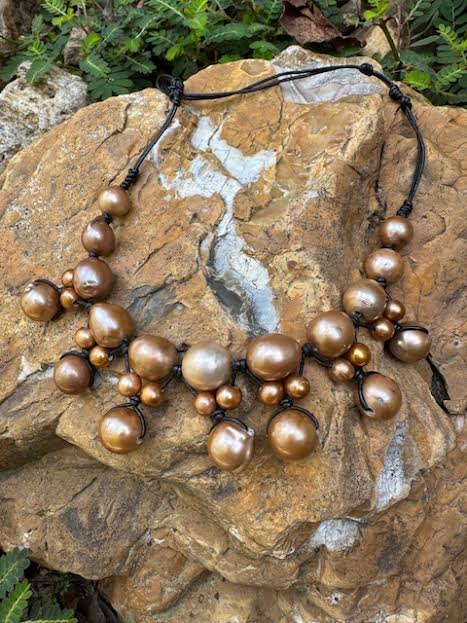 Three row dangling natural gold baroque fresh water pearl necklace