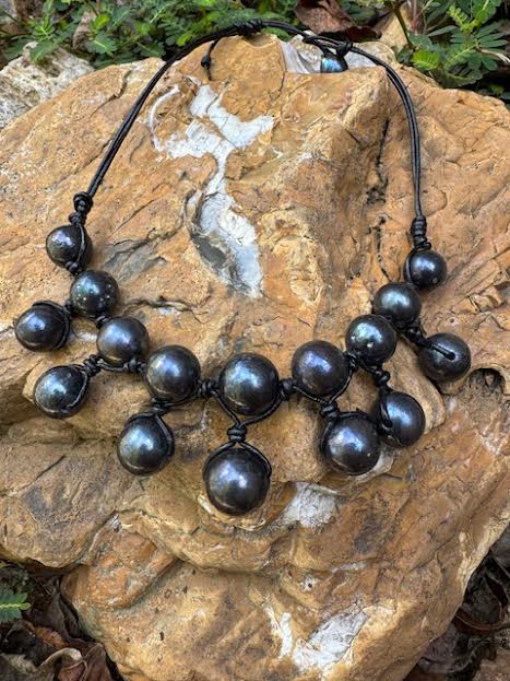 Two row  dangling large natural black baroque fresh water pearl necklace