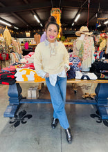 Load image into Gallery viewer, Pixi + Ivy - Crew Neck 3/4 Sleeve Reverse Seam Sweater - Ivory
