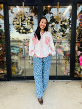 Load image into Gallery viewer, Jnna - Floral Jaquard Denim Wide Leg Bottoms
