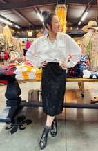Load image into Gallery viewer, High Waist Sequin Skirt - Black
