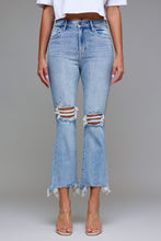 Load image into Gallery viewer, Hidden Jeans - Medium Wash Knee Distressed Frayed Cropped Flare
