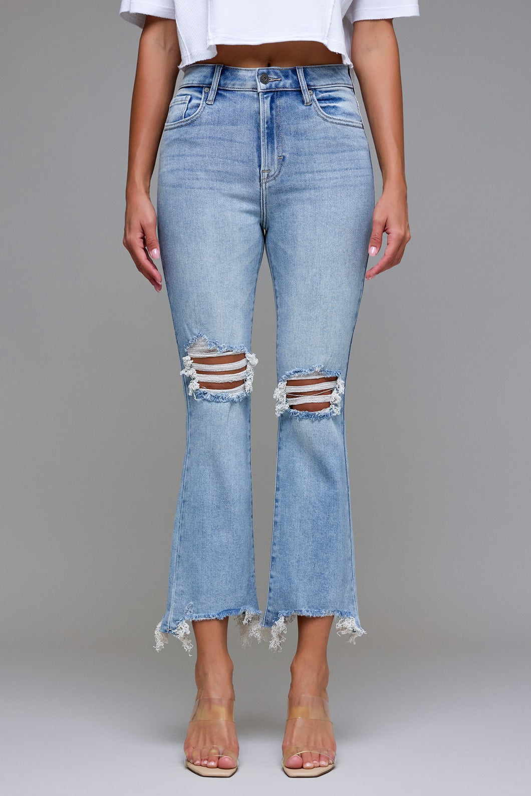 Hidden Jeans - Medium Wash Knee Distressed Frayed Cropped Flare