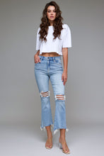 Load image into Gallery viewer, Hidden Jeans - Medium Wash Knee Distressed Frayed Cropped Flare
