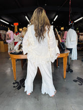 Load image into Gallery viewer, HC - Cream Eyelet Bloomers
