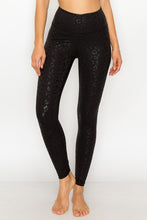 Load image into Gallery viewer, Leopard Pattern Leggings w/ Inner Pocket

