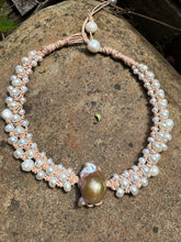 Load image into Gallery viewer, HC - Big Mama Pearls Choker 16"-20"
