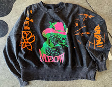 Load image into Gallery viewer, I Love Linen - Bobcat Pullover
