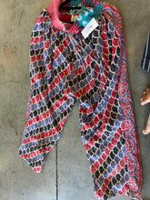 Load image into Gallery viewer, Indi And Sai - Smookwaist Kantha Pants

