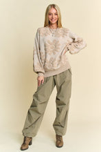 Load image into Gallery viewer, Textured Floral Crew Neck Pull Over Sweater Top
