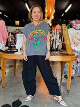 Load image into Gallery viewer, I Love Line - Black Linen Harem Pants
