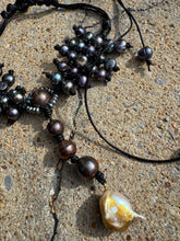 Load image into Gallery viewer, HC-Bow Tie Pearls Necklace
