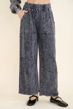 Load image into Gallery viewer, j. Her - Mineral Wash Eyelet Pocket Straight Pants
