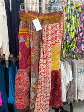 Load image into Gallery viewer, Indi &amp; Sai - Kantha Palazzo Pant
