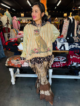 Load image into Gallery viewer, A Rare Bird - Chocolate Butterfly Leggings
