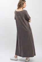 Load image into Gallery viewer, Sitting Bull Print Washed Short Sleeve Long Dress
