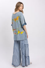 Load image into Gallery viewer, Butterfly Print Ruffle Short Sleeve Top
