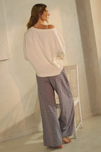 Load image into Gallery viewer, Relaxed Wide-leg Pants
