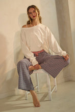 Load image into Gallery viewer, Relaxed Wide-leg Pants
