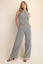 Load image into Gallery viewer, Round Neck Waistcoat

