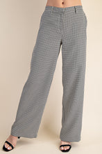 Load image into Gallery viewer, Mid Rise Long Pants
