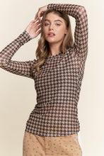 Load image into Gallery viewer, J.NNA - Multi Print Mesh Long Sleeve Top
